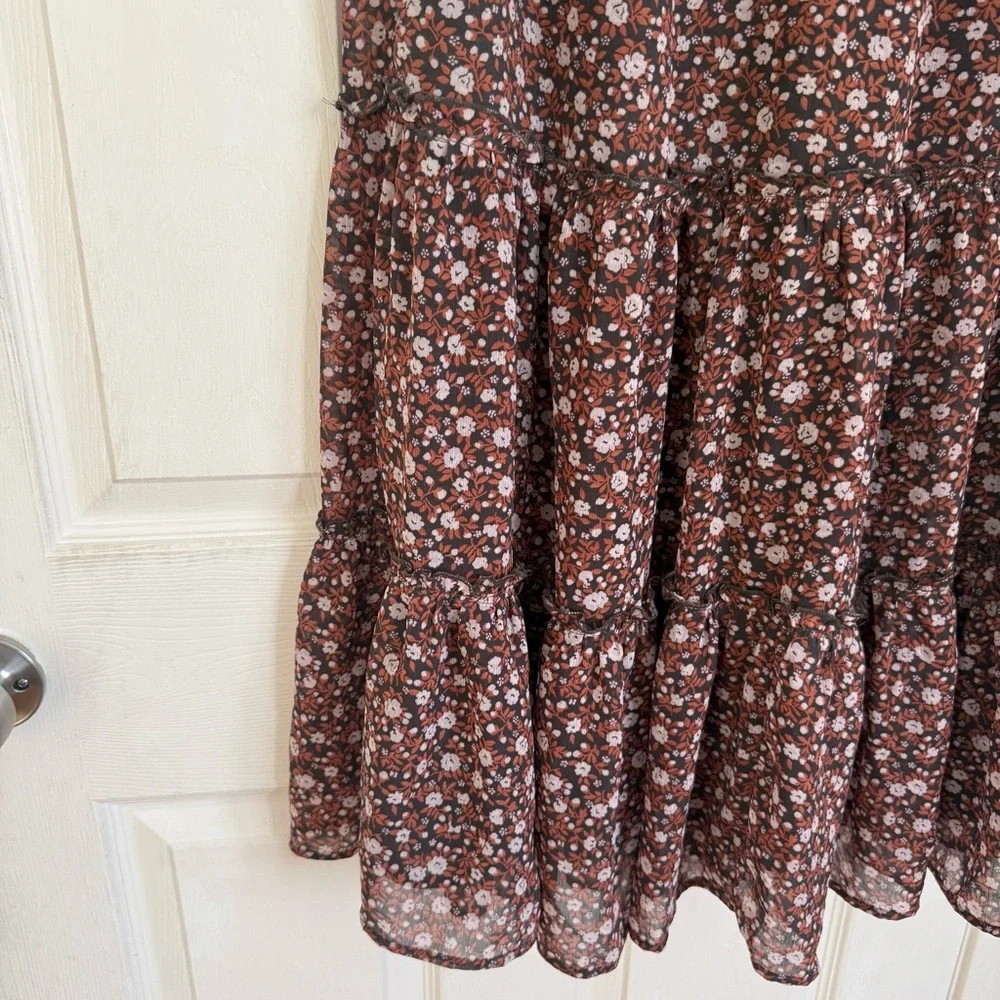 AE Floral Brown Tiered Skirt - Picture 3 of 5